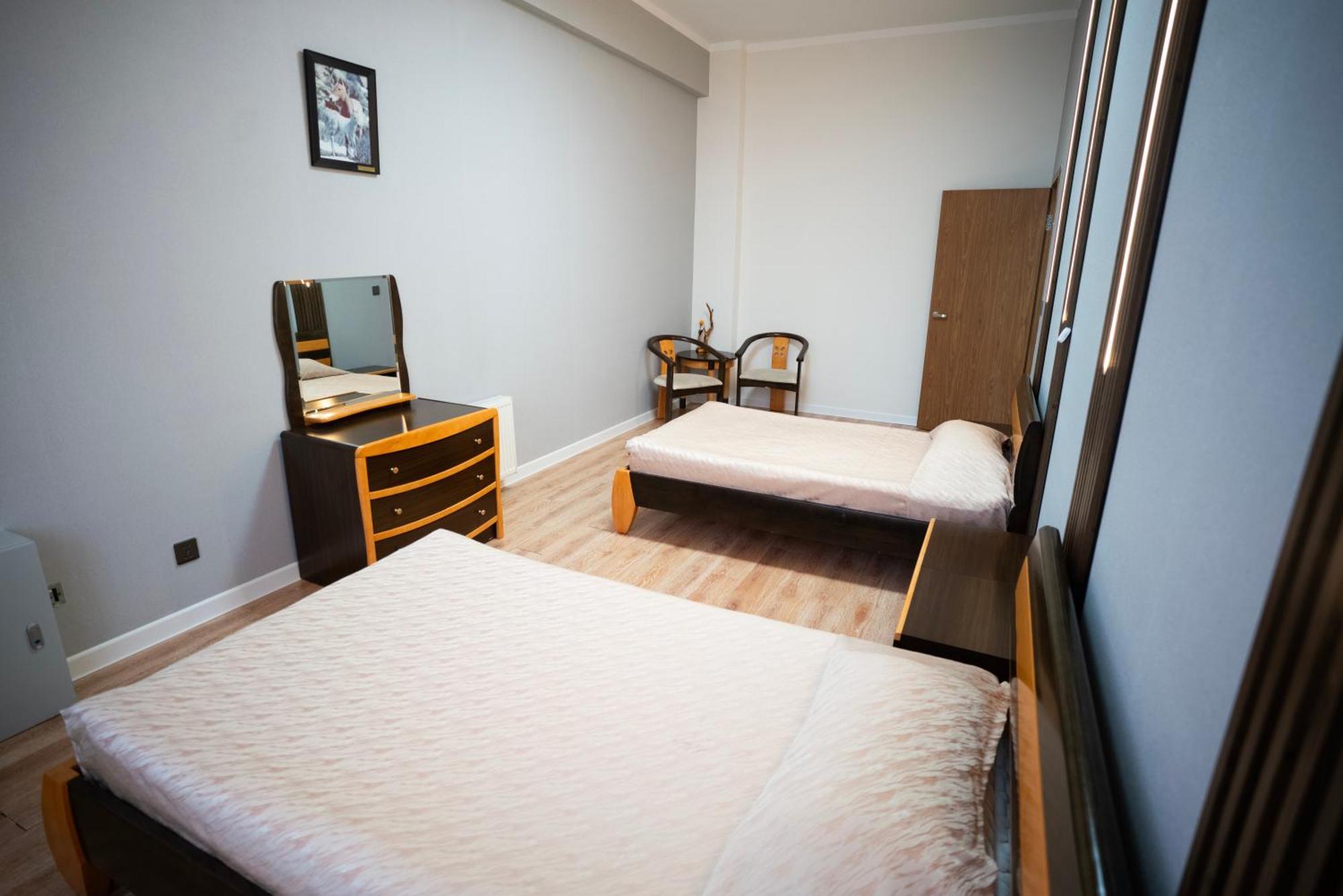 Tsolmon'S Serviced Apartments ウランバートル エクステリア 写真